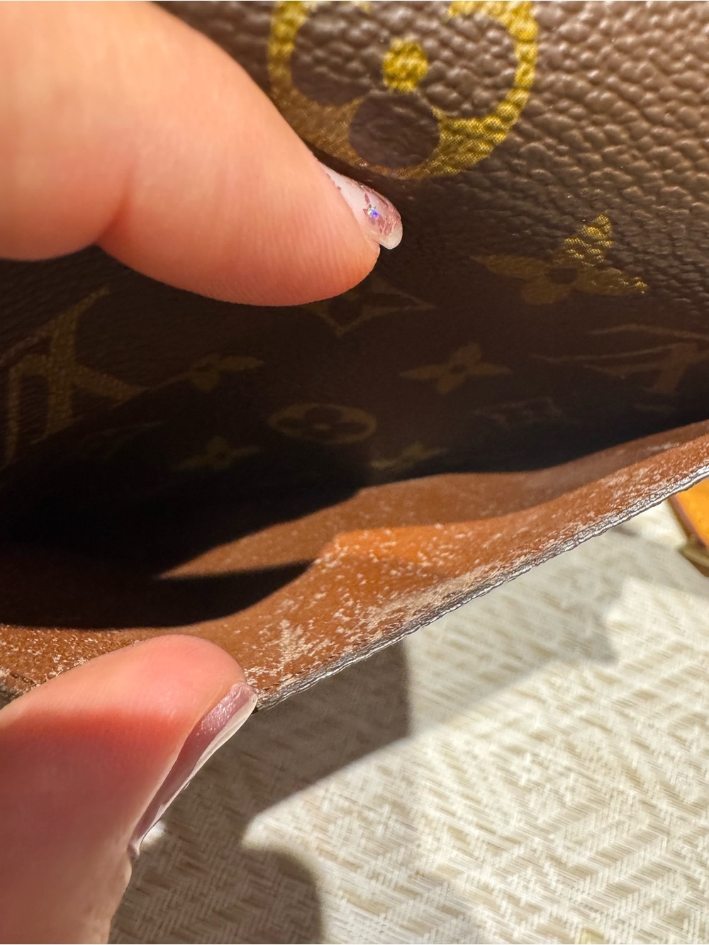 Louis Vuitton Monogram Saint Cloud PM Crossbody - Picture 9 of 11